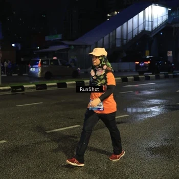 Runner Photo 7900833