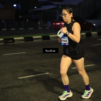 Runner Photo 7900836