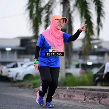 Runner Photo 7900839