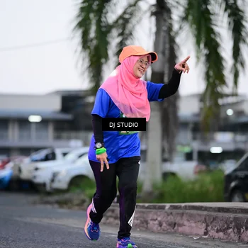 Runner Photo 7900841