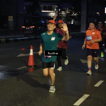 Runner Photo 7900848
