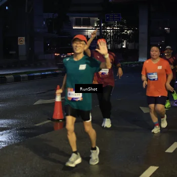 Runner Photo 7900851