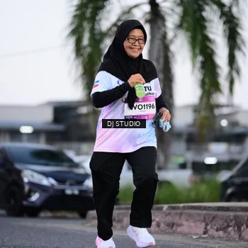 Runner Photo 7900865