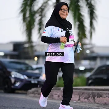 Runner Photo 7900871
