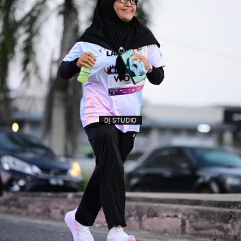 Runner Photo 7900876