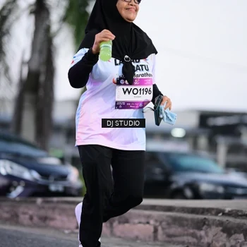 Runner Photo 7900877