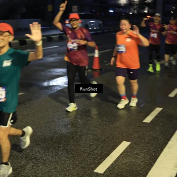 Runner Photo 7900883