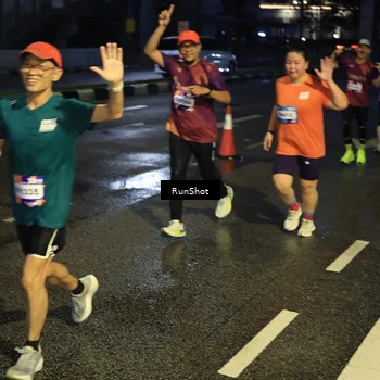 Runner Photo 7900886