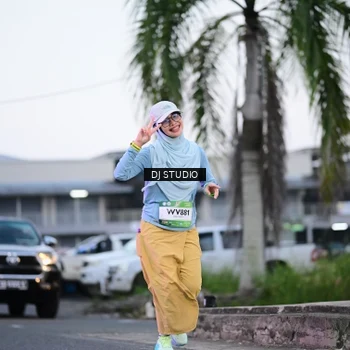 Runner Photo 7900894
