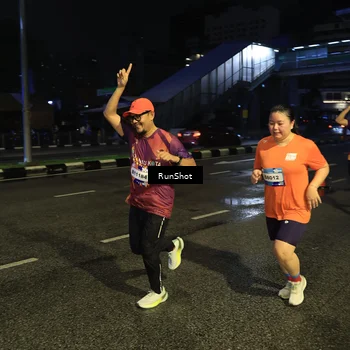 Runner Photo 7900921