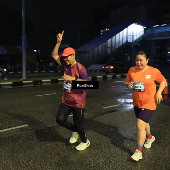 Runner Photo 7900924