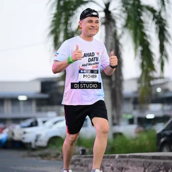 Runner Photo 7900929