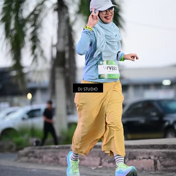Runner Photo 7900934