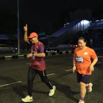 Runner Photo 7900936