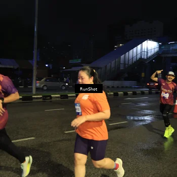 Runner Photo 7900944