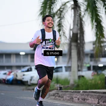 Runner Photo 7900951