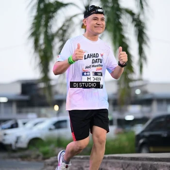 Runner Photo 7900953
