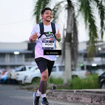 Runner Photo 7900954