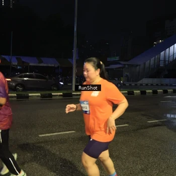 Runner Photo 7900955