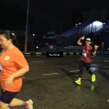 Runner Photo 7900964
