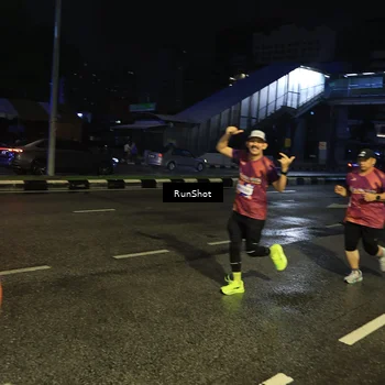 Runner Photo 7900966
