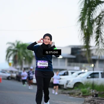 Runner Photo 7900978
