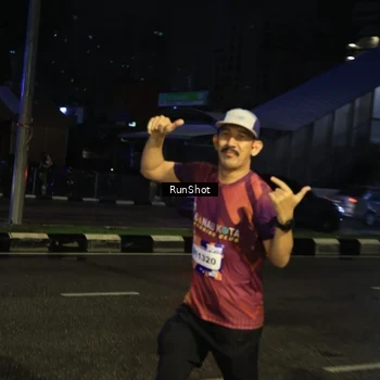 Runner Photo 7900981
