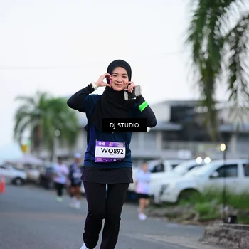 Runner Photo 7900984