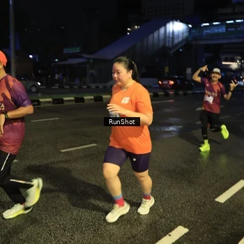 Runner Photo 7900986