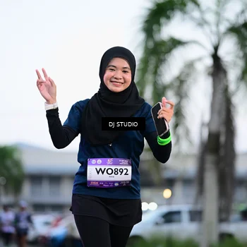 Runner Photo 7901004