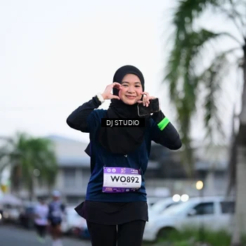 Runner Photo 7901009