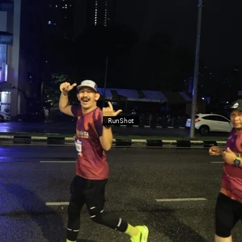 Runner Photo 7901012