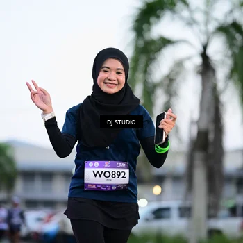 Runner Photo 7901013