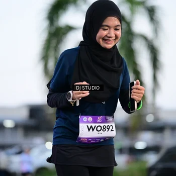 Runner Photo 7901035