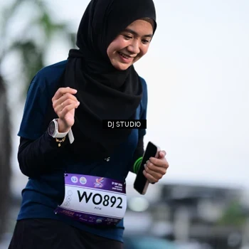 Runner Photo 7901036