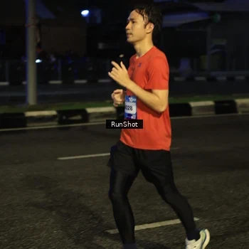 Runner Photo 7901078