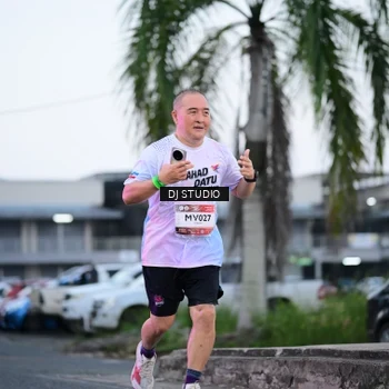 Runner Photo 7901091