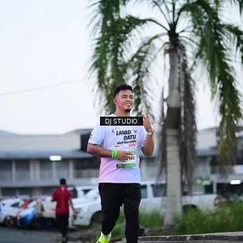 Runner Photo 7901106