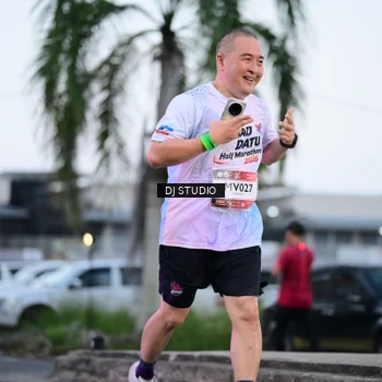 Runner Photo 7901111