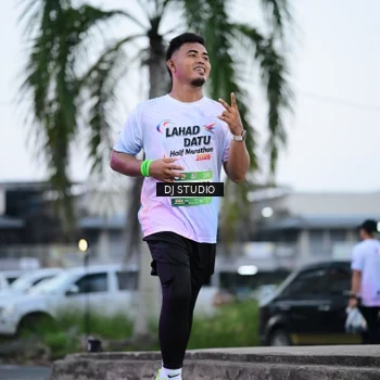 Runner Photo 7901129