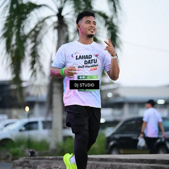 Runner Photo 7901133