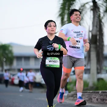 Runner Photo 7901160
