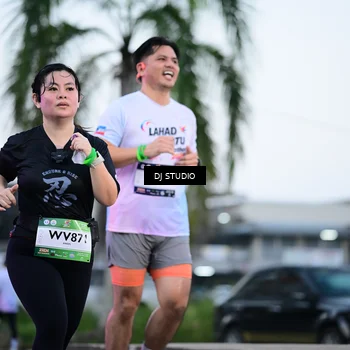 Runner Photo 7901164