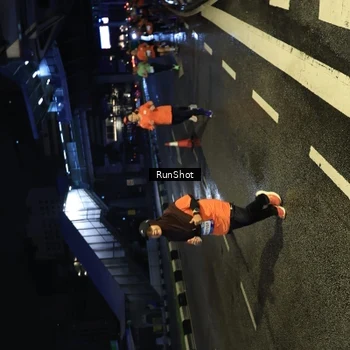 Runner Photo 7901165