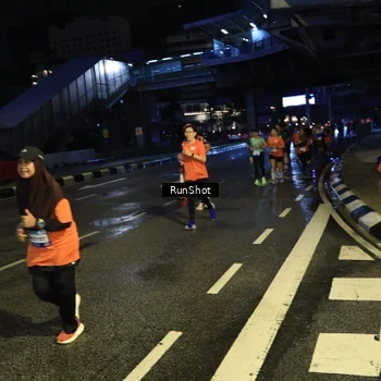 Runner Photo 7901176