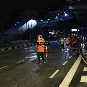 Runner Photo 7901196