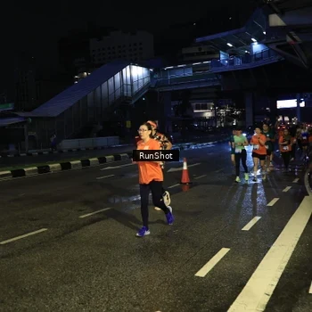 Runner Photo 7901204