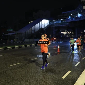 Runner Photo 7901208