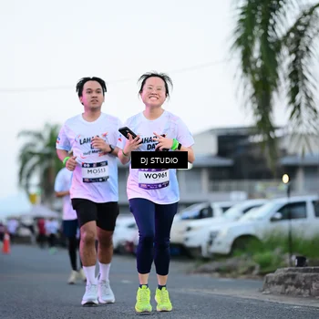 Runner Photo 7901239