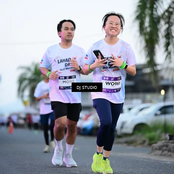 Runner Photo 7901244